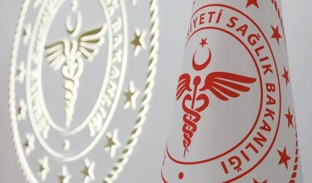 Sağlık Bakanlığı 15 Bin Sözleşmeli Personel ve 3 Bin 658 Sürekli İşçi İçin Başvurular Başladı! İşte Başvuru Şartları...