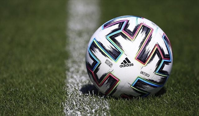2025 - 2026 Sezonu Transfer Tescil Dönemleri Belli Oldu! İşte Tüm Detaylar: