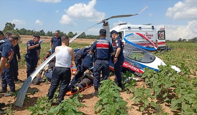 Yörük Şenlikleri’nde Havalanan Cayrokopter Araziye Sert İndi! 2 Jandarma Yaralandı!