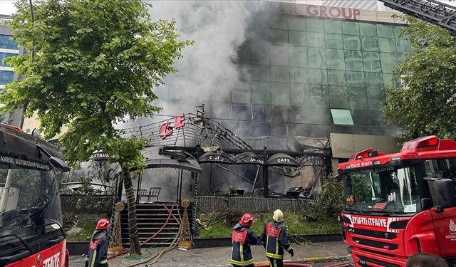 4 Katlı Bir Binada Yangın Çıktı!
