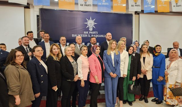 Balıkesir AK Parti'de Hareketli Saatler