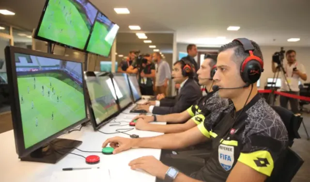 Fenerbahçe-Beşiktaş Derbisinin Kaderi Bu Hakemlerin Ellerinde! VAR ve AVAR Açıklandı!