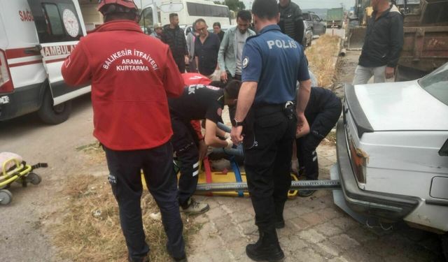 Savaştepe Çevre Yolu’nda İki Araç Çarpıştı: 2 Kişi Yaralandı
