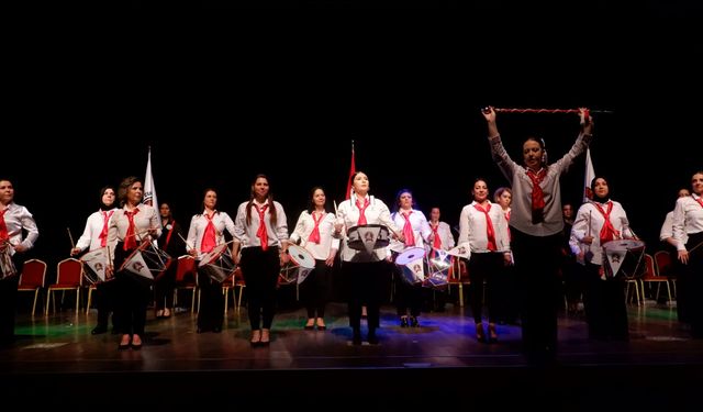 Susurluk’ta Kadınların Gücü Ses Getirecek: Bando Takımı 2. Dönem Başlıyor!