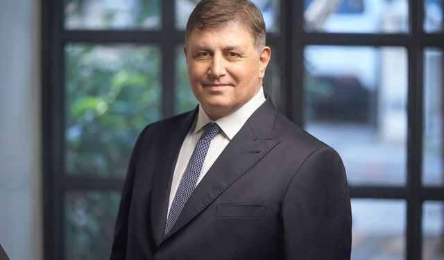 İzmir'de Sıcak Saatler! İzmir Büyükşehir Belediye Başkanı Cemil Tugay CHP'den İstifa mı Ediyor?