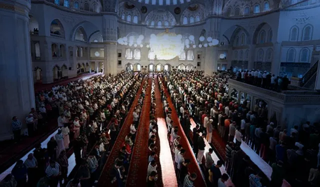 Kurban Bayramı Namazı Nasıl Kılınır? Adım Adım Bayram Namazı Kılma Rehberi: