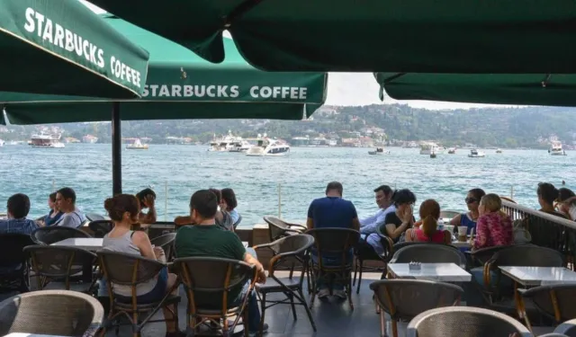Bebek'teki Ünlü Starbucks Kapanıyor! Yerine Ne Açılacak? Starbucks'ın Rakibinden Dev Hamle!