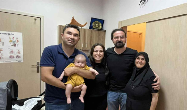 Minik Bebeğe Eyüp Hoca'nın İsmini Verdiler