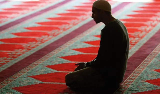 Kurban Kesim - Şükür Namazı Ne Zaman Kılınır? Kurban Kesim Namazı Nasıl Kılınır? İşte Adım Adım Şükür Namazı: