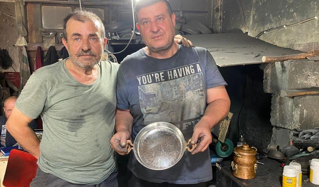 Bir Meslek Ölüyor: Balıkesir’in Son Kalaycısı Çırak Arıyor!