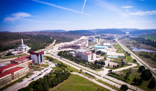 Balıkesir Üniversitesi'nden YKS Adaylarına Çağrı: “Geleceğinizi Sağlam Temellere Kurun”