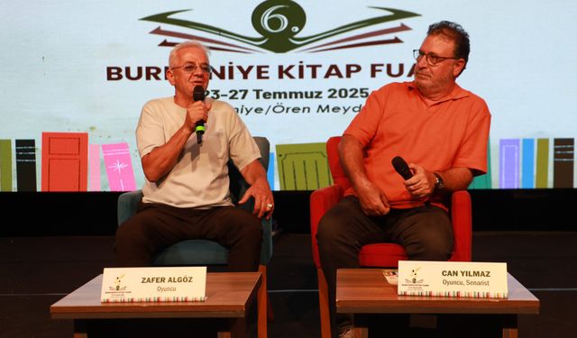 Zafer Algöz ve Can Yılmaz Burhaniye’yi Gülme Krizine Soktu! Sahne Yıkıldı
