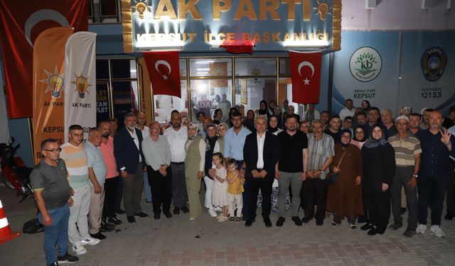 AK Parti Safları Genişliyor! Kepsut'ta Yeniden Refah Teşkilatı Topluca AK Parti’ye Katıldı