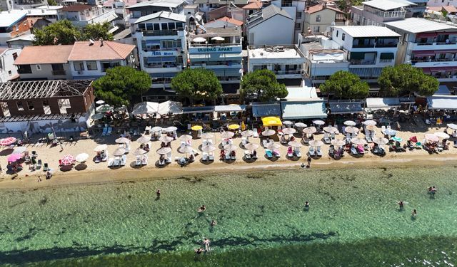 Avşa'da son durum: Adam atacak yer yok!