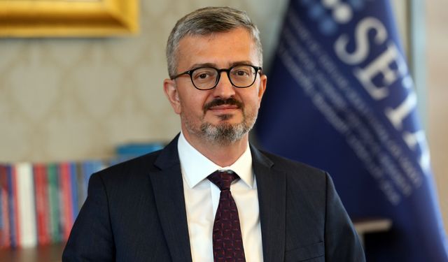 İletişim Başkanı Burhanettin Duran’dan Sındırgı Depremi Uyarısı: “Resmi Kaynaklara İtibar Edin”