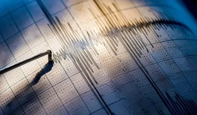 Bigadiç’te Art Arda 3 Deprem! 5 Dakikada 3 Sarsıntı!
