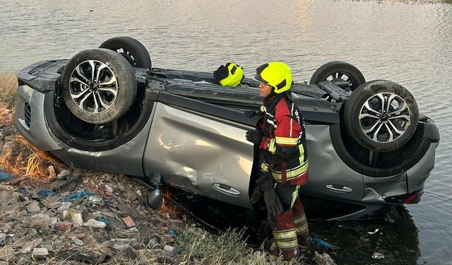 Burhaniye’de Gizemli Kaza!! Takla Atan Araçta Kimse Bulunamadı! Olay Yerinde Şok Detay