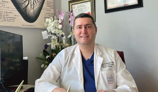 ABD'de Eğitim Aldı, Balıkesir'de Tarih Yazdı! Ahmet Dolapoğlu Artık Profesör