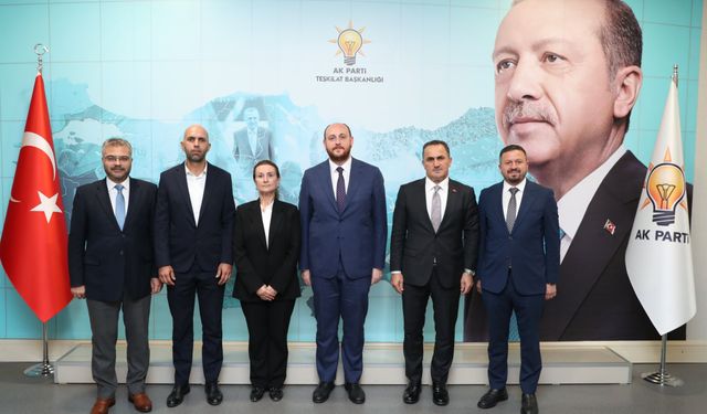 AK Parti Erdek’te Görev Değişikliği: Musa Alioğlu Görevi Bahar Koşan’a Devretti