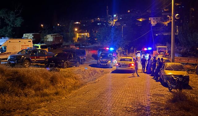 Balıkesir'de Kan Donduran Olay! Eşini Öldürdü, Sonra İntihar Etti!