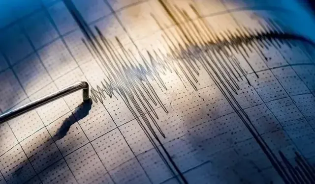 Sındırgı Sallanmaya Devam Ediyor: Peş Peşe 3 Deprem!