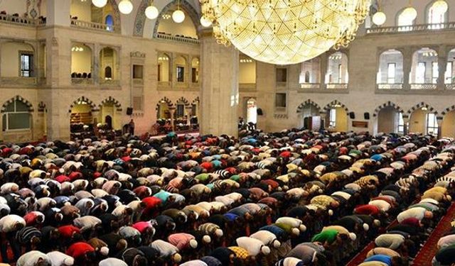 Balıkesir’de 19 Eylül Cuma Namazı Saat Kaçta?
