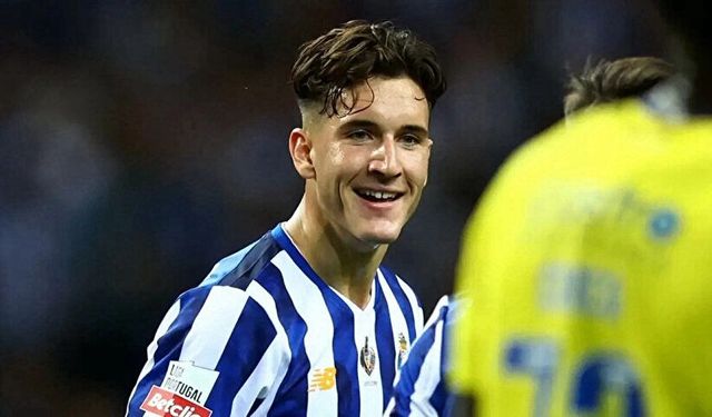 Galatasaray'da Deniz Gül Bombası! Transfer İçin Yeniden Harekete Geçildi: İşte Masadaki Bonservis Rakamı!