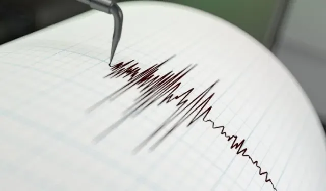 Balıkesir Sındırgı’da Peş Peşe Depremler! En Büyüğü 4.1 Şiddetinde