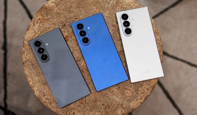 Samsung Galaxy Z Fold 7 Satış Rekoru Kırdı! İşte Galaxy Z Fold 7'nin Özellikleri: