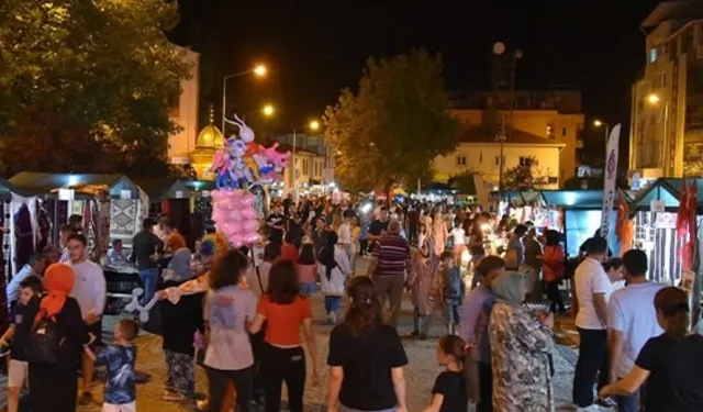 Festivaller İptal Edildi! Sındırgı Yağcıbedir Festivali ve Kocakonak Panayırı Deprem Nedeniyleİptal Oldu!