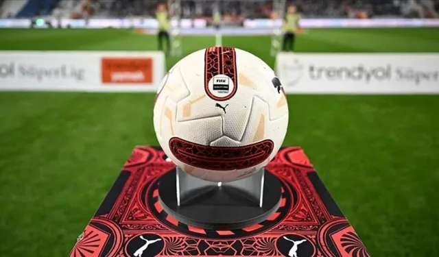 17-19 Mart Süper Lig Maçları Neden Hafta İçi Oynanıyor? Milli Takım ve Dünya Kupası Play-Off Planlaması Netleşti!