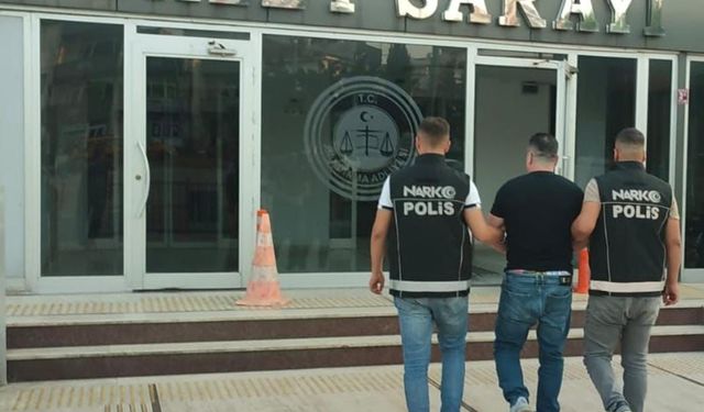 22 Yıl Hapis Cezasıyla Aranıyordu! Bandırma Narkotik Kıskıvrak Yakaladı