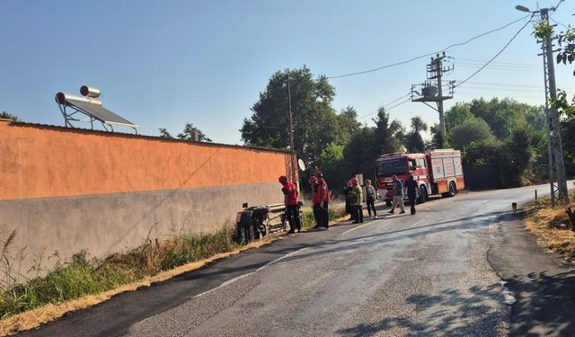 Susurluk'ta Bir Kaza Daha! 3 Kişi Araçta Mahsur Kaldı!