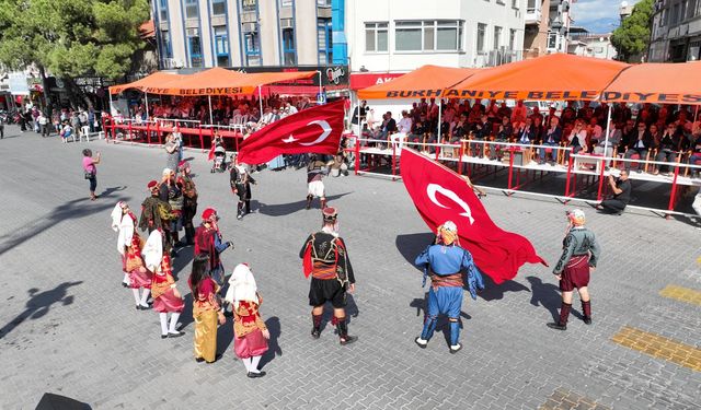 Burhaniye’nin Kurtuluşunun 103. Yılı Coşkuyla Kutlandı