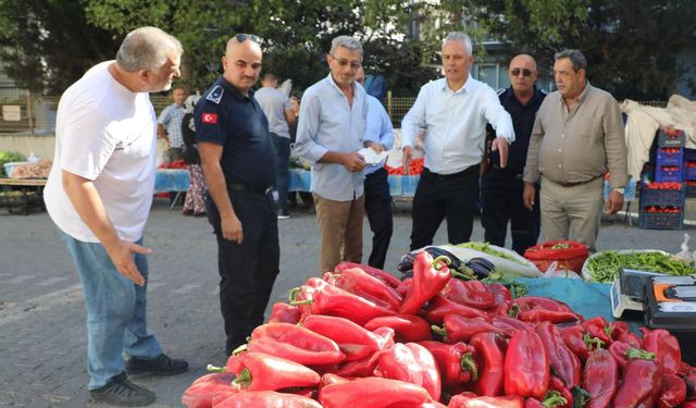 Edremit Belediyesi’nden Salı Pazarı’nda Sıkı Denetim