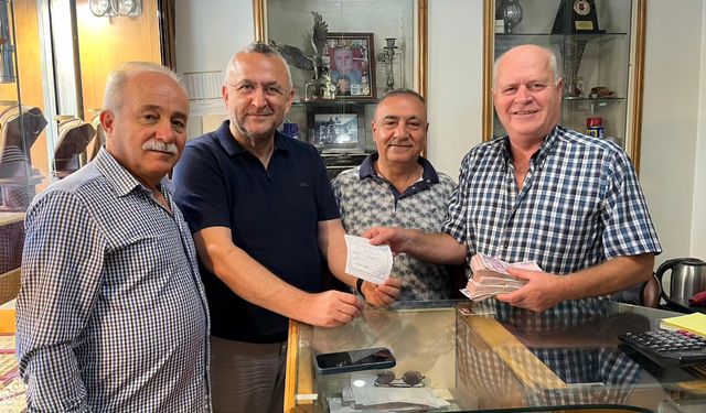 Başkan Hakan Yıldırım Semizel’den Eğitime Destek: Maaşını Derneğe Aktardı