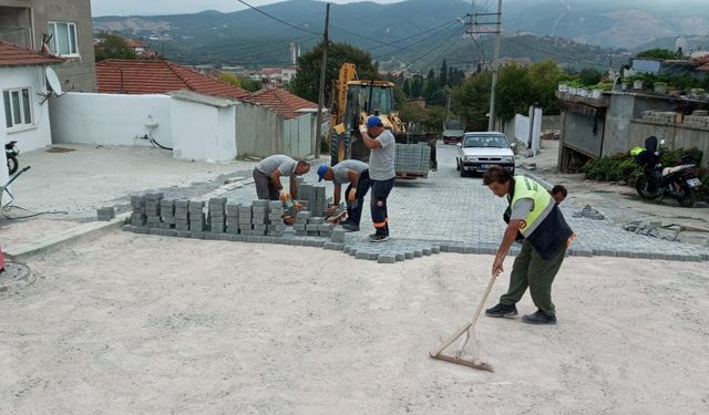 Susurluk’un Dört Bir Yanında Belediye Ekipleri Sahada