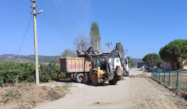Bigadiç Belediyesi’nden Sanayi Bölgesinde Temizlik Seferberliği