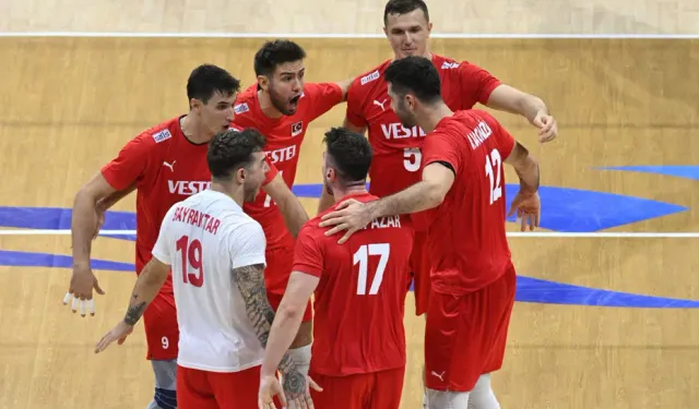 Filenin Efeleri İtalya Duvarına Çarptı! İlk Setteki Müthiş Direniş Yetmedi: 3-0
