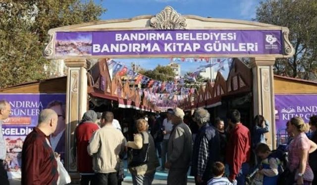 7. Bandırma Kitap Günleri Başlıyor: Onlarca Yazar, Söyleşi ve Konser Cumhuriyet Meydanı’nda