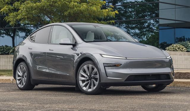 Tesla Model Y Bekleyenlere Müjde! Almanya'daki Fabrika Üretimi Arttırıyor! Siparişler Daha Hızlı Gelecek!