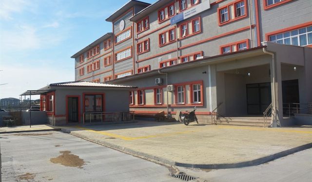 Edremit’te Öğrencilerin Barınma Sorununa Çözüm: Yeni KYK Yurdu Hizmete Girdi