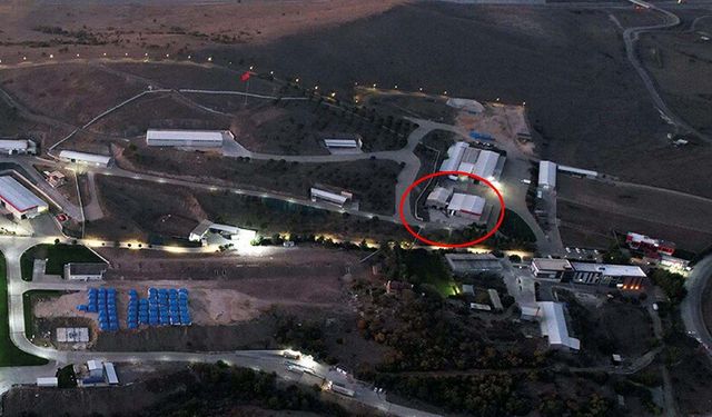 Son Dakika! Balıkesir'de Silah Fabrikasında Patlama! Silah Fabrikasına Yıldırım Düştü!