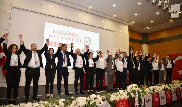 CHP Karesi İlçe Kongresi Tamamlandı: Yücel Erişen Yeniden Başkan Seçildi