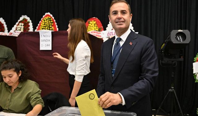 Ahmet Akın'dan Erden Köybaşı'ya tebrik: Gönülden kutluyorum