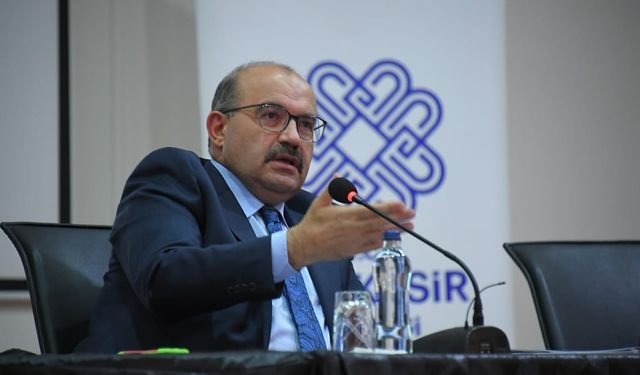 Vali Ustaoğlu: “Atatürk’ün emaneti cumhuriyet sonsuza dek yaşayacak”