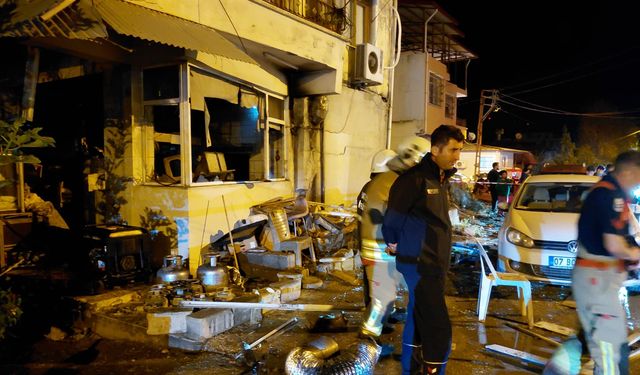 Hatay'da Panik Anı! Yangın Çıkan Fırında Patlama Oldu! 9 Kişi Yaralandı!