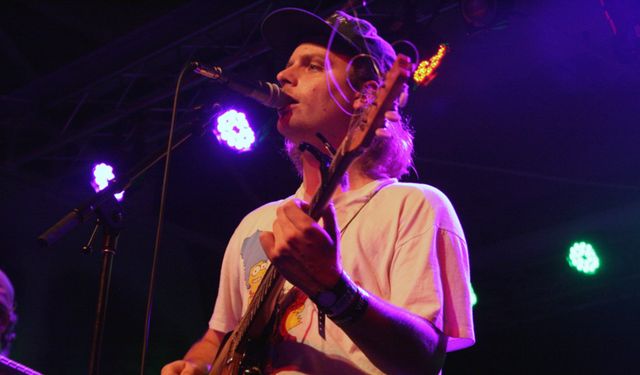 Mac DeMarco Kimdir? Kanadalı Sanatçı 2026’da İstanbul’da Sahne Alacak