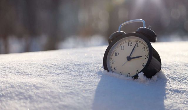 Türkiye'de Saatler Geri Alınacak mı? Türkiye'de Kış Saati Uygulaması Olacak mı?
