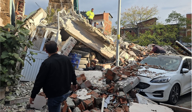 Sındırgı Belediye Başkanı Sak: “Afet Bölgesi İlan Edilmeli, Vatandaşlarımızın Talepleri Öncelikli”
